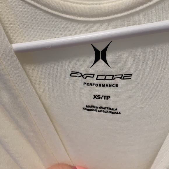 Express Core Performance Muscle Tee - Picture 3 of 3